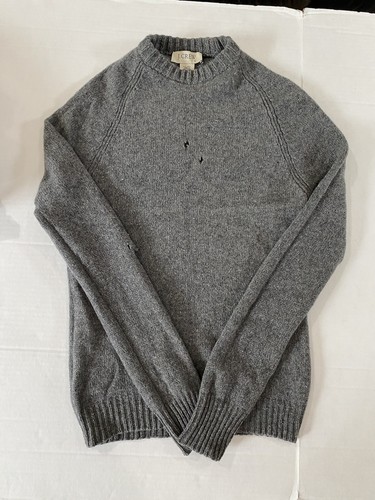 Lot of 4 Wool Blend Sweaters Damaged Flaws For Crafting Upcycling Recycling 2 Lb - Picture 17 of 20