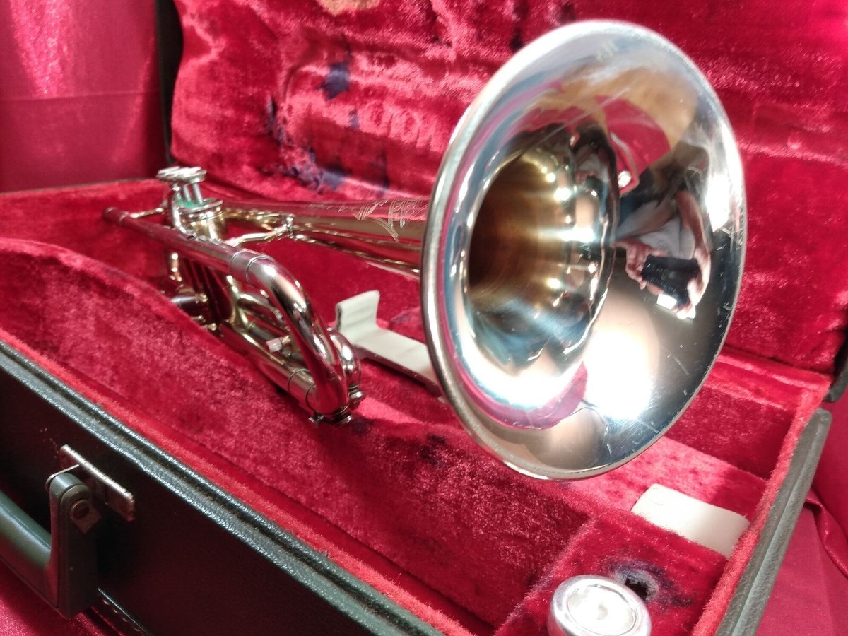 VINTAGE 1965 HOLTON SUPER COLLEGIATE PRO HORN MODEL 608 TRUMPET | eBay