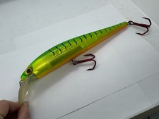 10.25” Storm Giant Thunderstick 26 Fire Tiger Discontinued Crankbait Musky Lure