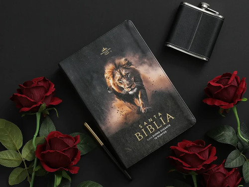 Biblia Letra Súper Gigante 19 puntos Mediana RV1960 imit piel negro león y canto