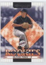 2002 Donruss The Rookies Oliver Perez #75 0j6