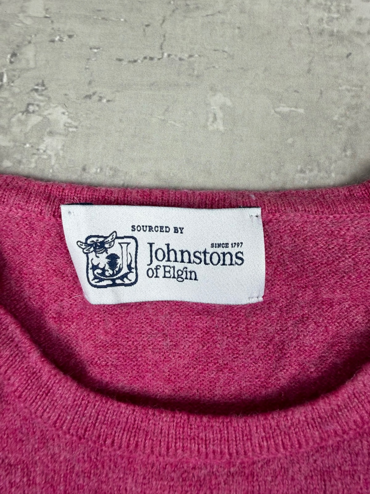 Johnston Of Elgin 100percent Extra Merino Wool Womens Pink Sweater Size XL image 4