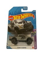 hot wheels 17 ford f-150 raptor 5/5 HW Torque