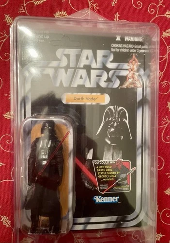 Hasbro Star Wars Vintage Collection VC93 Darth Vader Card Kenner 2012 Unpunched!