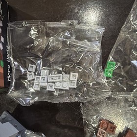 2012 LEGO 21102 Minecraft Micro World w/ Steve & Creeper Incomplete 