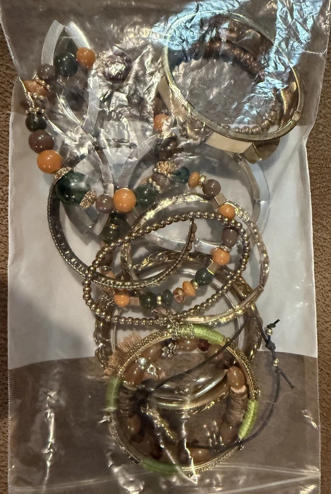 Lot of 15 Fashion Bracelets Bangles Cuffs Enamel Beaded Mixed Metal Tones/Styles - Image 2 of 4