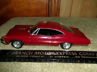AMT, 1:25 '67 Chevy Impala SS 427, Burgundy/Blk. inter., Nice Built Model Car.!!