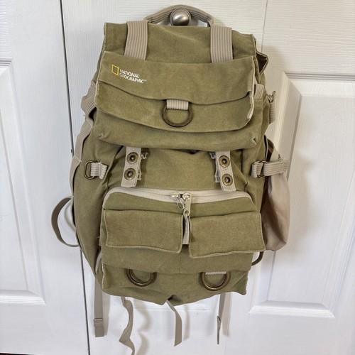 National Geographic Earth Explorer Medium Backpack #NG-5162 Camera Rare w/ Cover - Picture 8 of 20