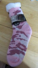 New Mia  Tess Thermal Knit Slipper Socks Pink Animal Print Fleece