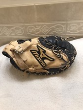 Mizuno GXC-105 31  Boy  s Fully Broken In Baseball Catchers Mitt Right Hand Throw