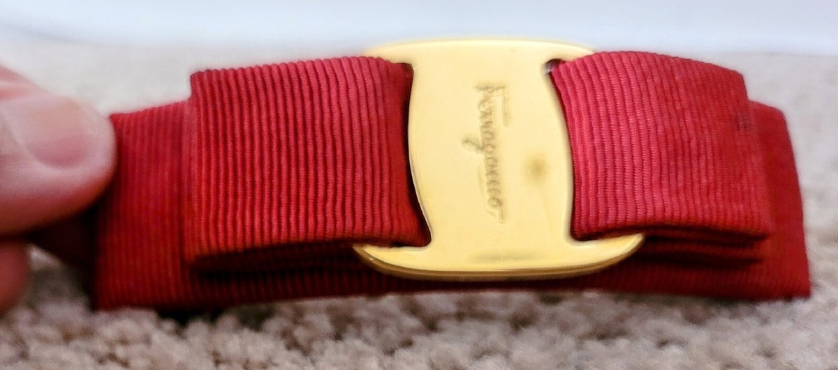 AUTH VINTAGE SALVATORE FERRAGAMO VARA BOW BARRETTE HAIR CLIP
