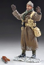 THOMAS GUNN WW1 BRITISH GW037B TOMMY SURRENDERING WINTER MIB