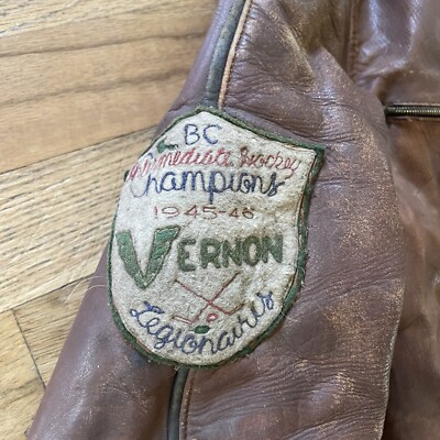 VTG 1945 Edwards Ontario Horsehide Leather DISTRESSED Jacket 36