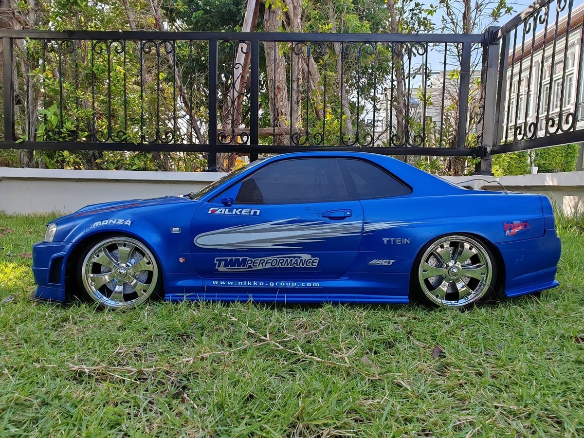 Rare 1:5 Scale Nikko Nissan Skyline GTR R34 Radio Controlled Rare 1:5 Scale Nikko Nissan Skyline GTR R34 Radio Controlled