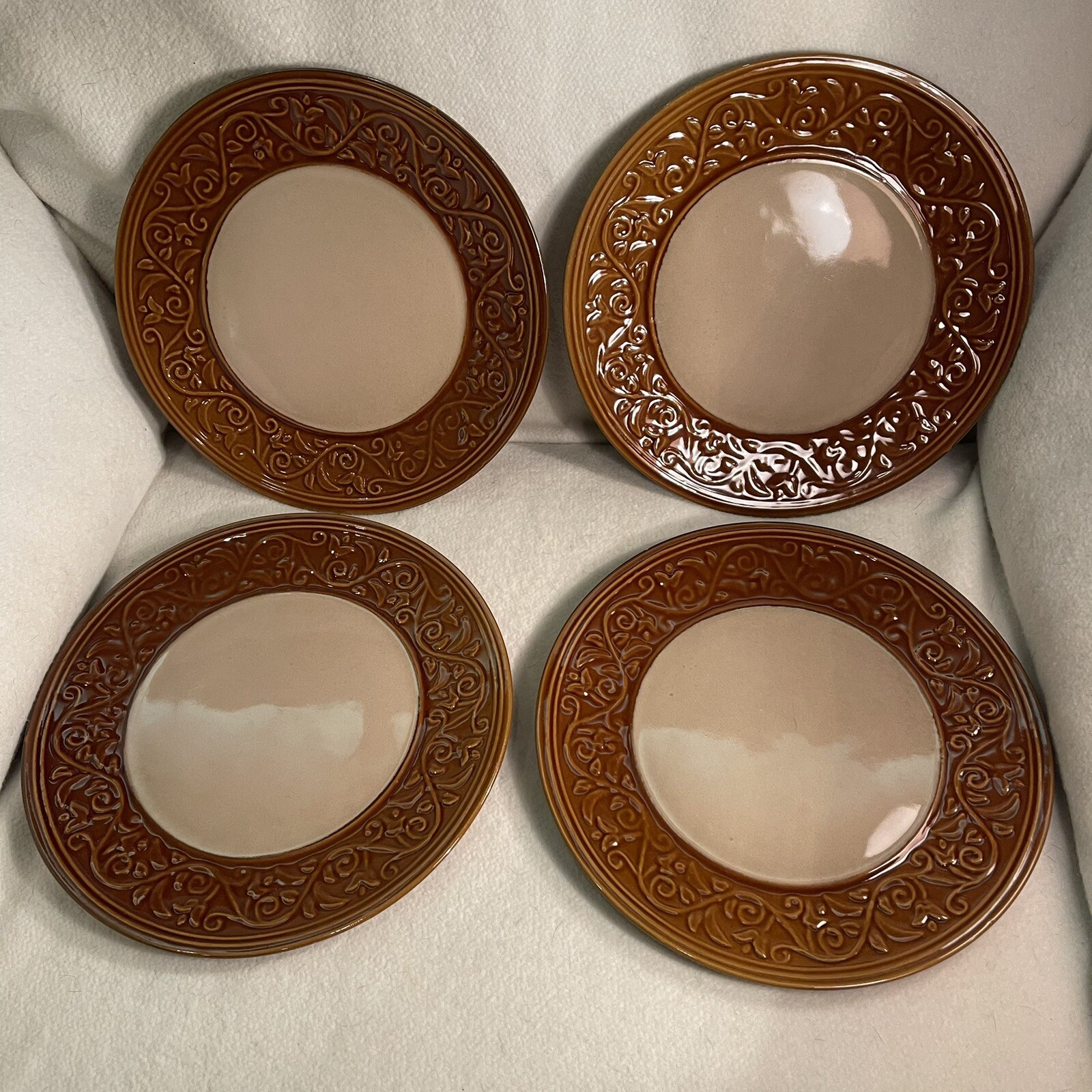 Signature Living Brown/ Tan Embossed Scroll Pattern 9” Salad Plates Set 4