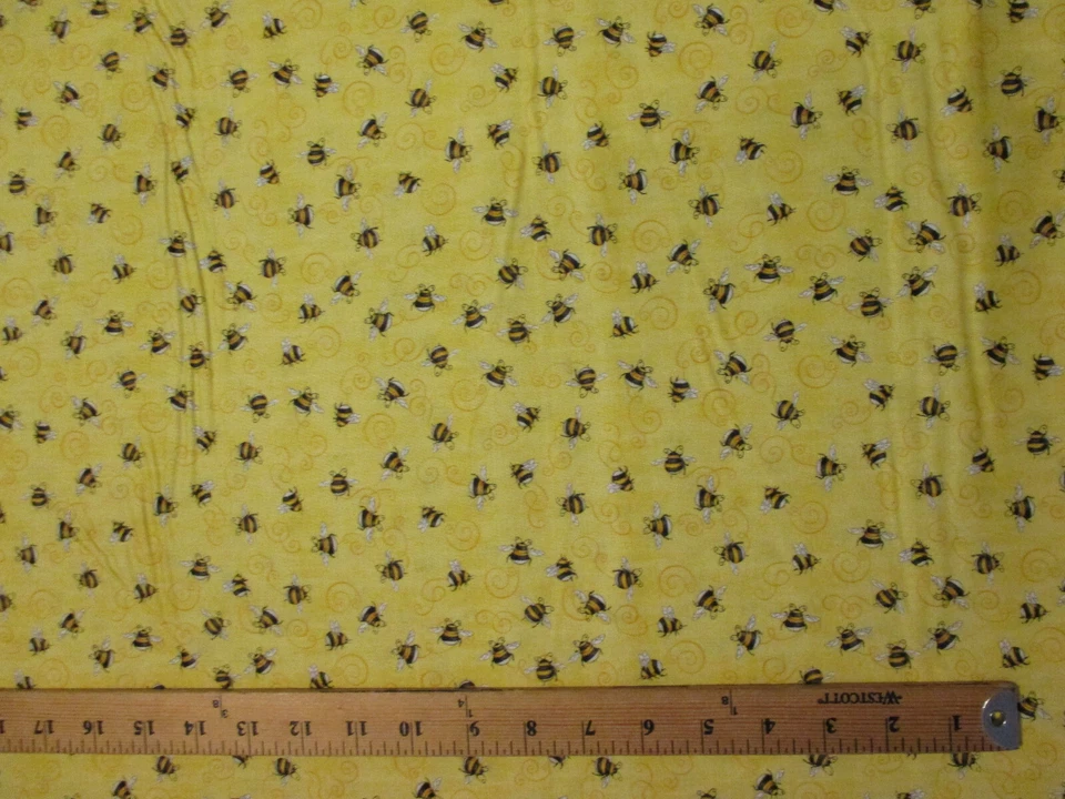 ABEJAS ZUMBANDO AMARILLO REMOLINOS BRONCEADO ABEJA IMPRESIÓN DIGITAL TELA DE ALGODÓN FQ Foto 3 de 4