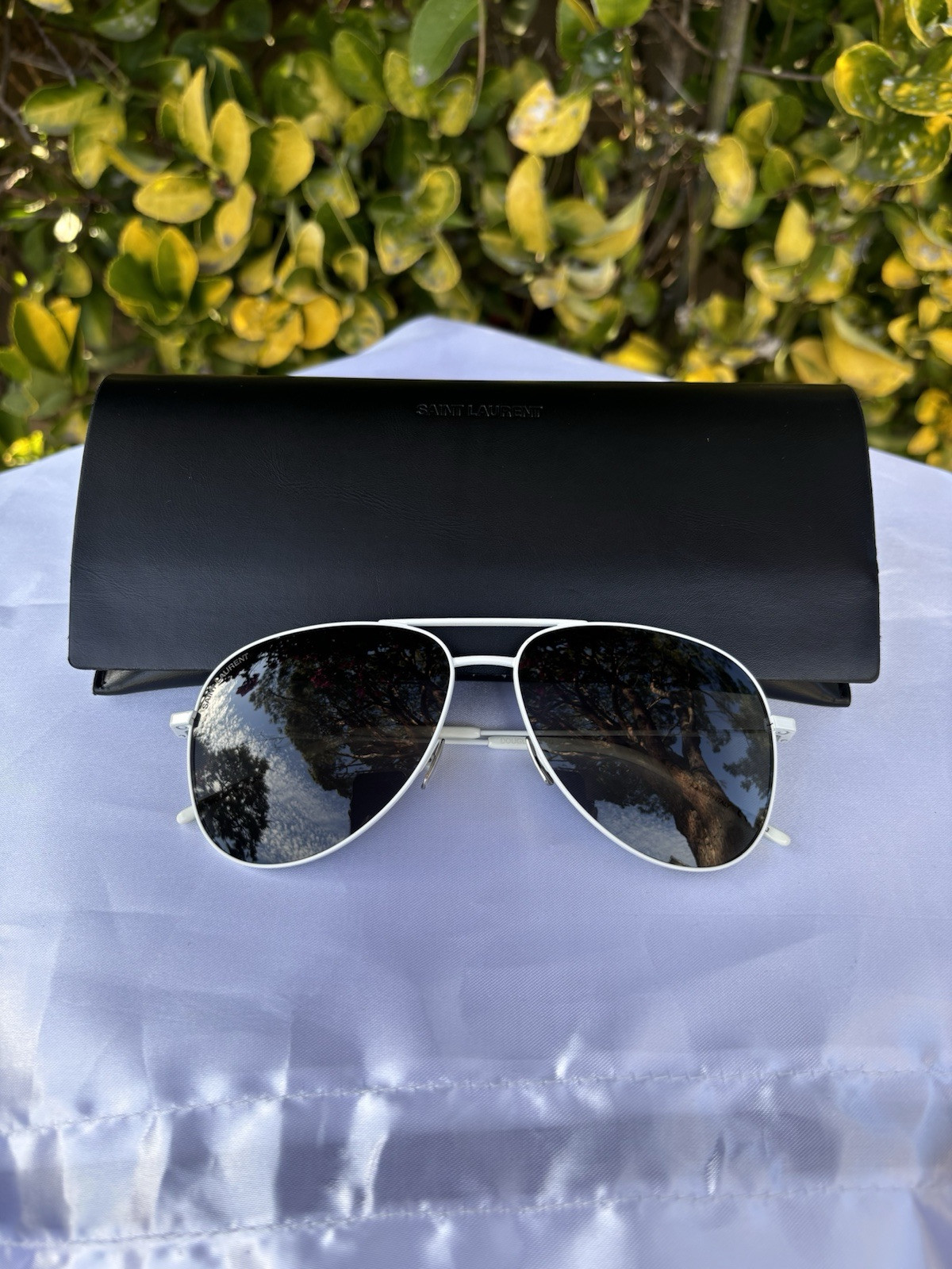 Occhiali da sole Saint Laurent Classic 11 005 Pilot Aviator nuovi con etichette $450 bianchi 038