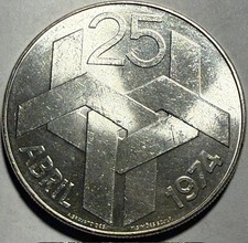 PORTUGAL - Silver 250 Escudos ND(1976) Km-604 - .5465 ASW - AU!
