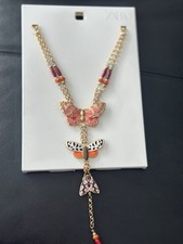 Zara Doppelte Halskette mit Schmetterlinge Schmuckperlen -Neu