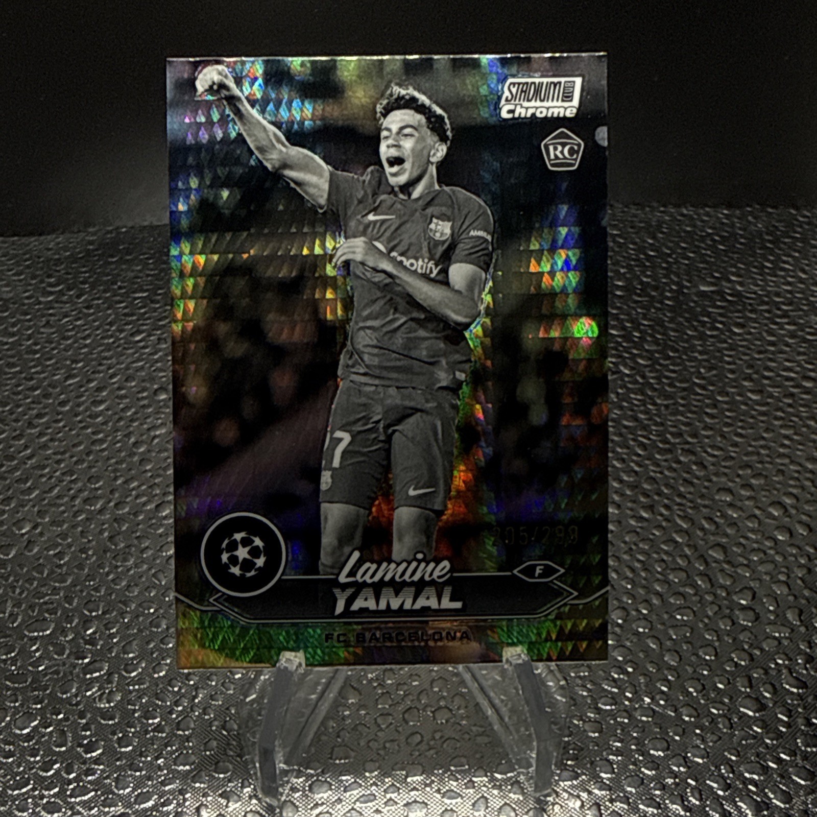 2023-24 Topps Stadium Club Chrome Lamine Yamal RC Negative Prism /299 Rookie