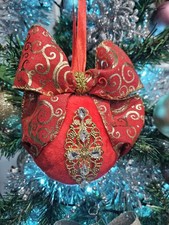 Weihnachtskugel Handarbeit