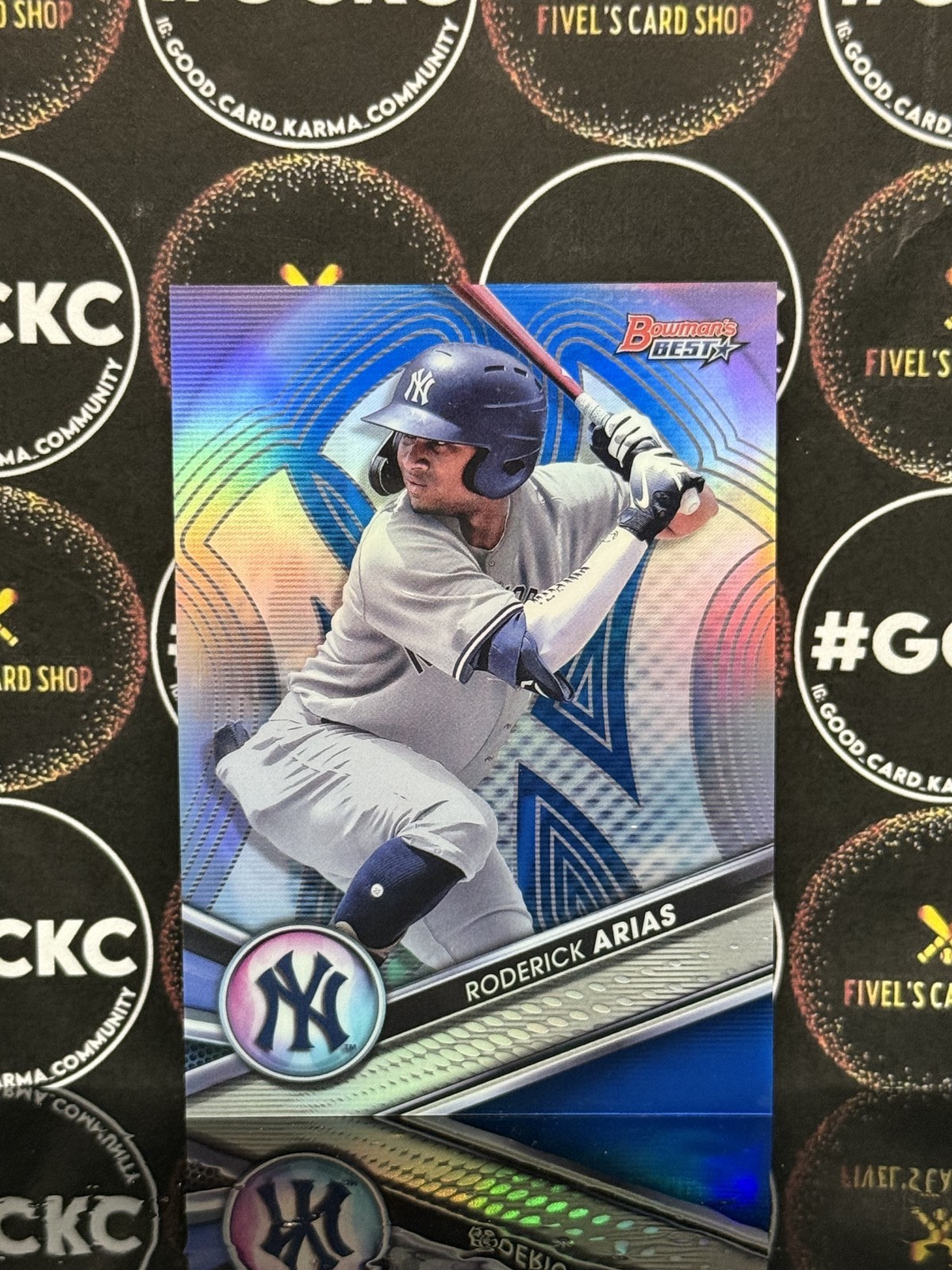 2022 Bowman's Best Top Prospects Blue Refractors #TP13 Roderick Arias 025/150