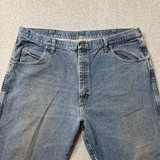 Wrangler Rugged Wear Jeans Mens 42x30 Blue Denim Workwear Relaxed Fit Comfort