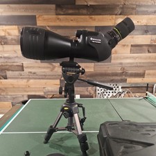 Vanguard Endeavor HD 82A 20-60X Zoom Spotting Scope Hunting Pre-owned No Case