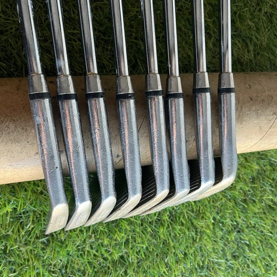 Juego de cuchillas de hierro modelo NorthWestern Tour 3-Pw musculosas traseras acero rígido nuevas empuñaduras Foto 4 de 4