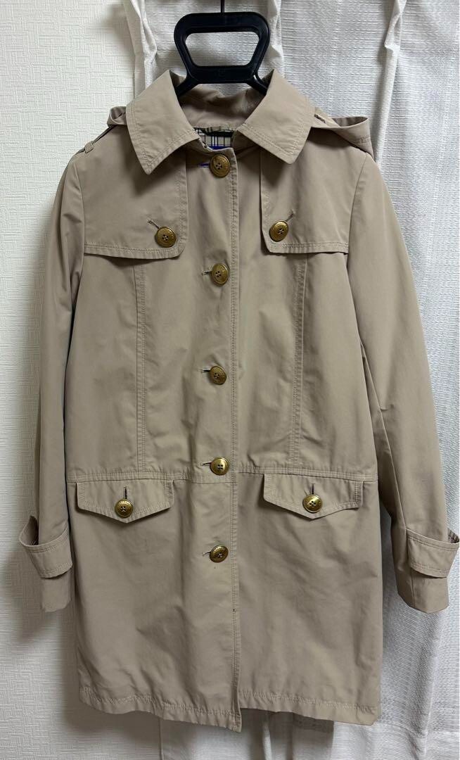 Burberry Blue Label Single Trench Coat for Women with Hood Asian Fit Size 38 US Small