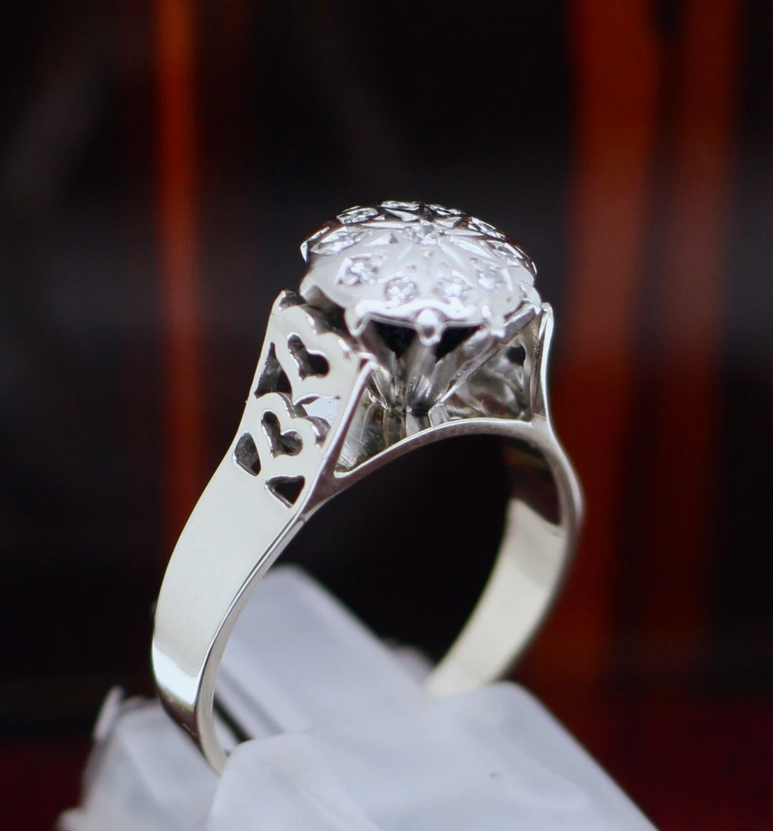 Art deco hotsell vintage jewelry