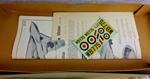 Lindberg Handley Page Victor British Jet Bomber 1:96 5312 - LEGGERE BENE - Foto 6 di 11