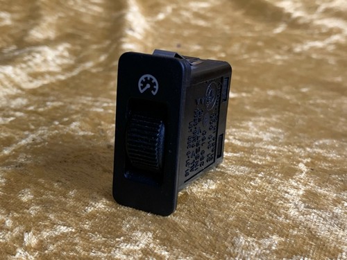 BMW 5er / E39 Schalter Dimmer Tacho 61318360461