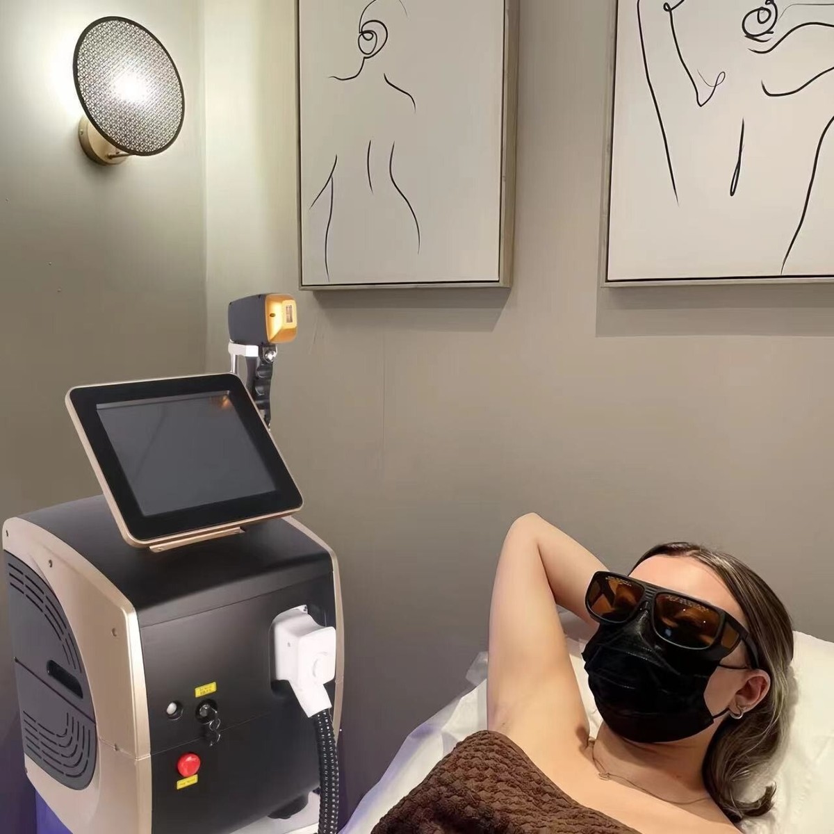 new！！2025 alma Alexandrite Ice Soprano Titanium Diode Laser Hair