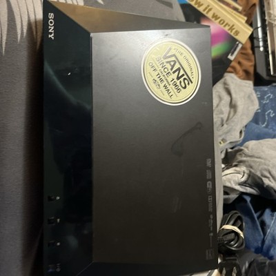 Sony BDP-S3100 Blu-Ray DVD Player with Wifi, No Remote Control, TESTED