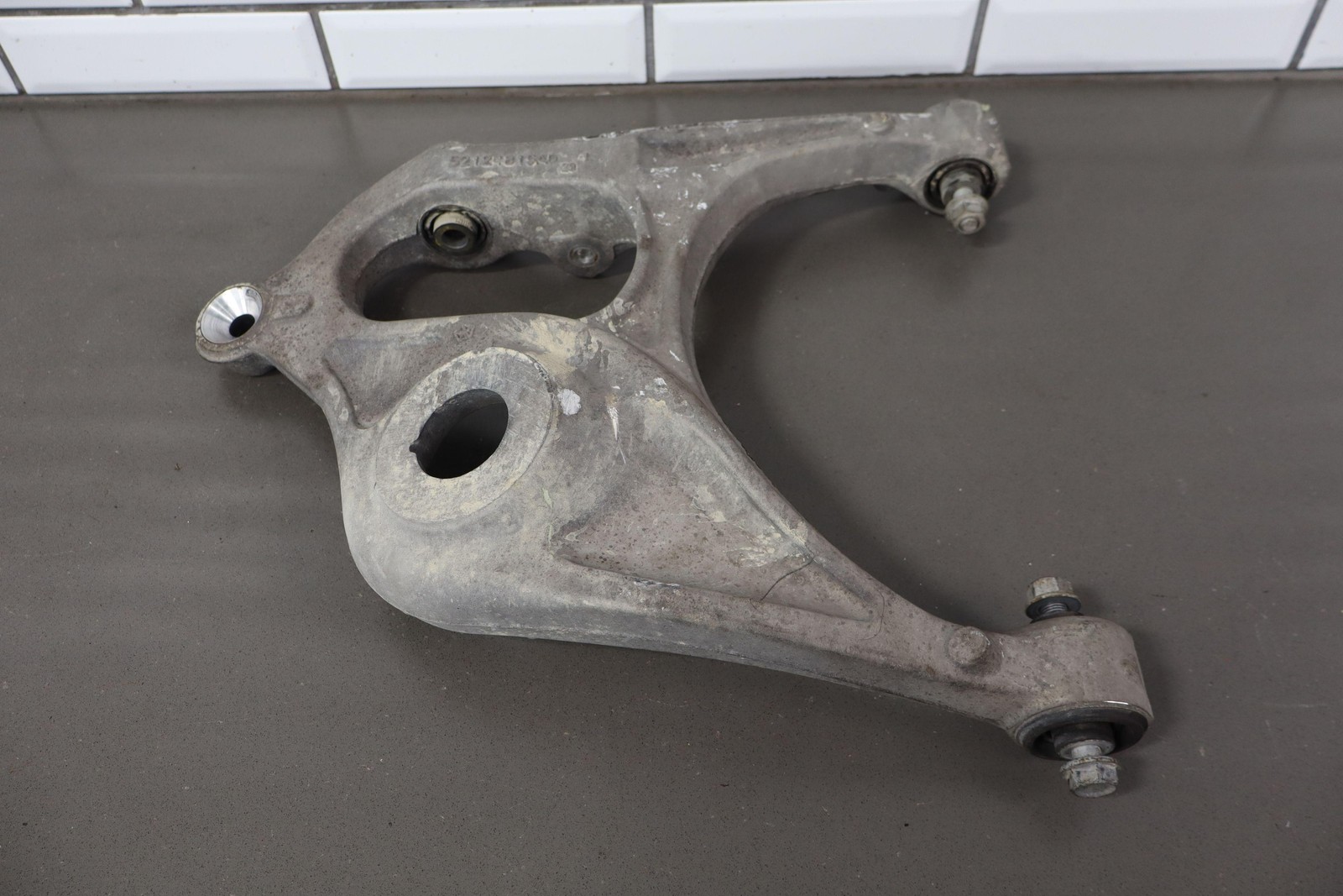 12-15 Jeep Grand Cherokee SRT8 Left Rear Suspension Knuckle Arms Spindle OEM LH