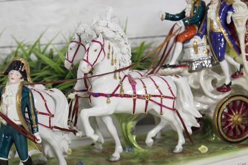 Scheibe-Alsbach Germany Napoleon Royal Wedding Carriage 26" Porzellan Skulptur - Bild 3 von 9