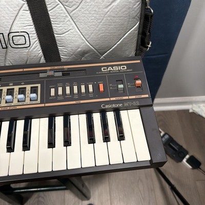 Vintage Casiotone MT-52 Electronic Casio Keyboard Synth Tested