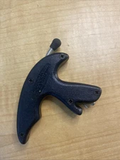 Tru Shot Cracks it Thumb Release Good Working Condition 