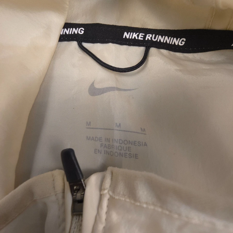 Nike Jacket womens MEDIUM beige Icon clash lightweight cargo hooded sport Size M - Image 4 of 4