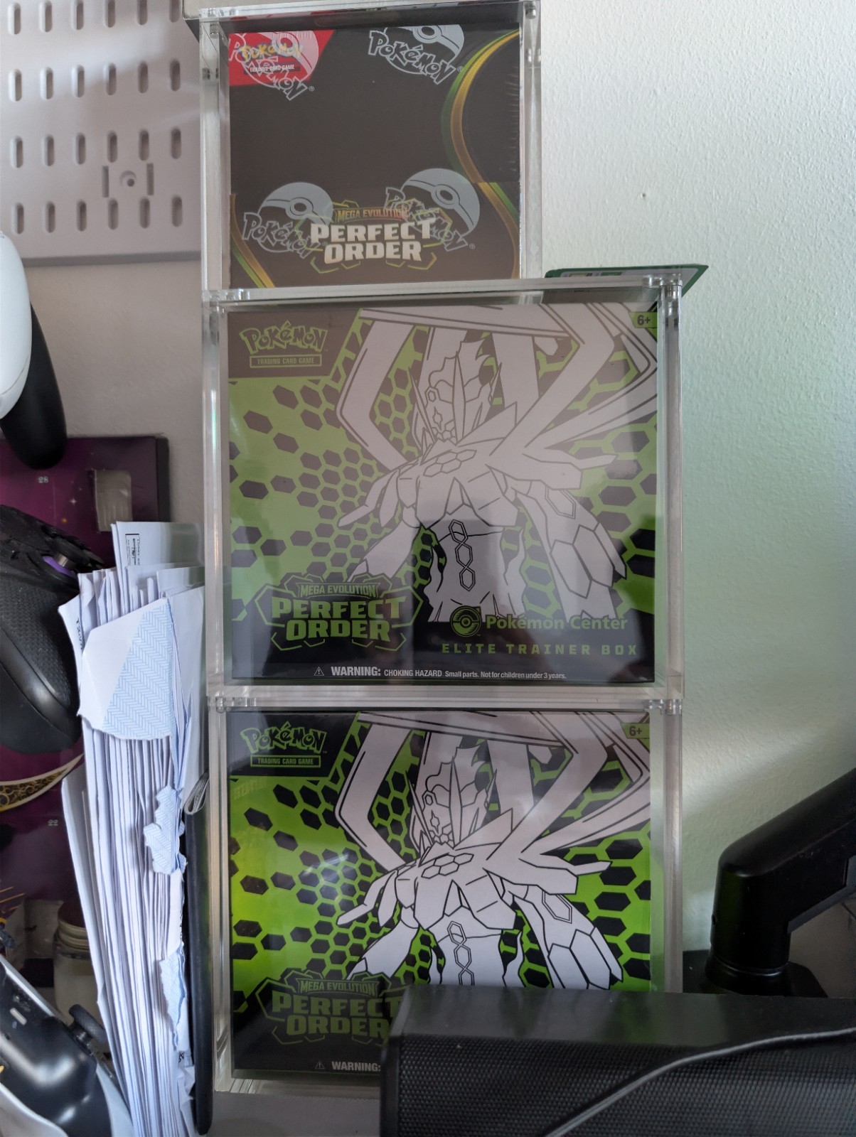 JCC Pokémon Mega Evolución Orden Perfecto Centro Pokémon ETB