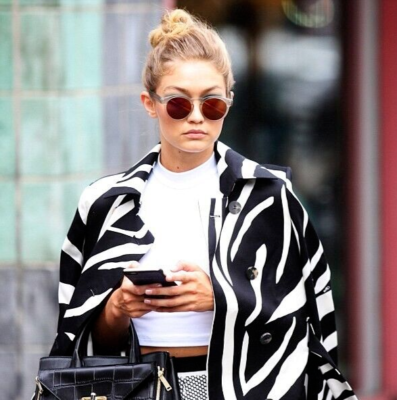 ダイアン フォン ファスティンバーグ ジャケット ブラック 黒 ＃６ Diane Von Furstenberg ＤＦ ＳＴ Diane Von Furstenberg DVF Trench Coat Size 6 Black White ASO Gigi