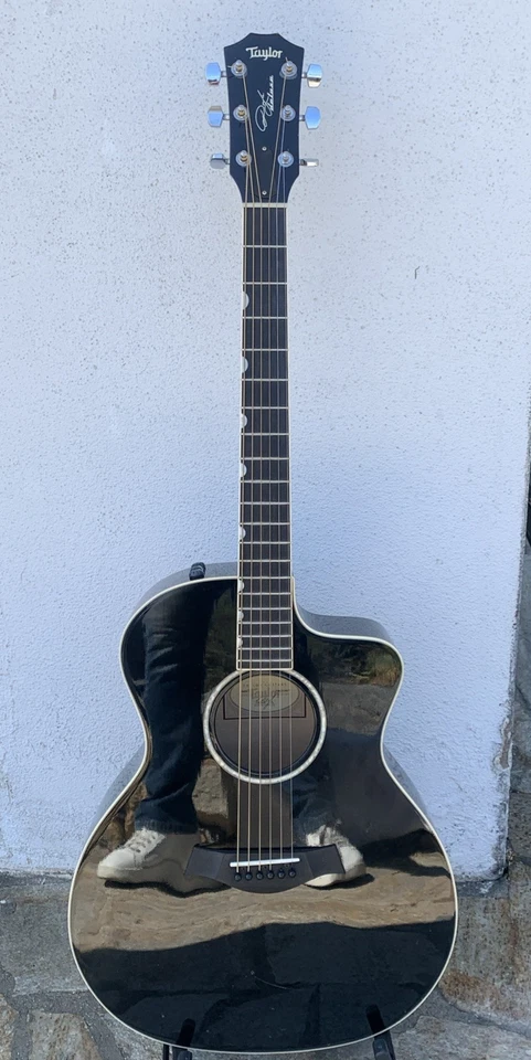 Guitarra eléctrica acústica Taylor Doyle 2011 Deluxe EE. UU. Foto 2 de 4