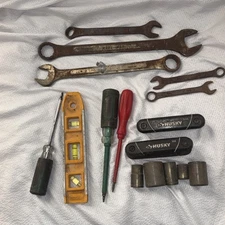 Mixed Hand Tools Lot Of 16 Level/ Screwdrivers/ Wrenches Plus More