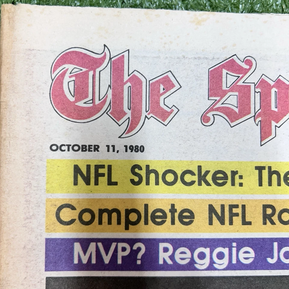 1980 Kareem Abdul-Jabbar / Magic Johnson, "The Sporting News" Lakers - Image 2 of 4