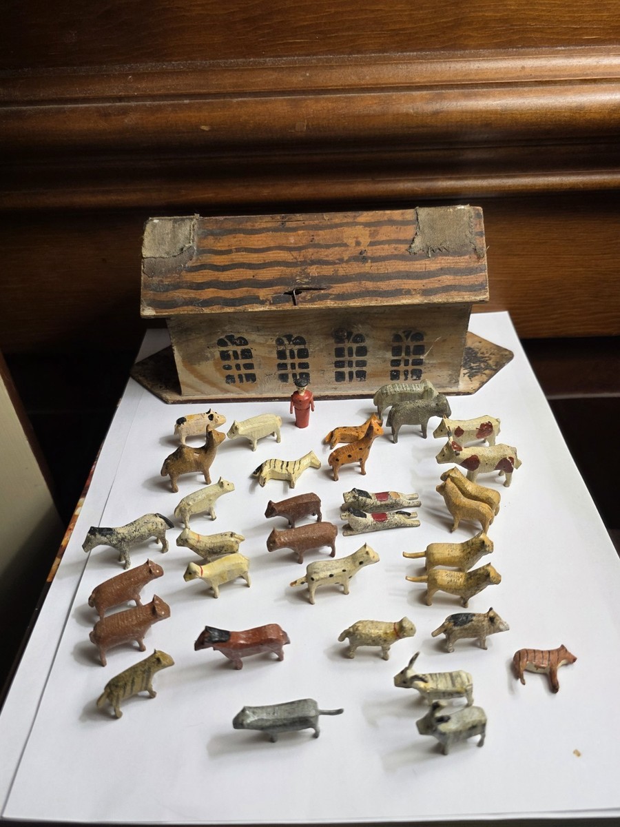Rare Antique Erzgebirge German Folk Art Noah's Ark Putz Miniature