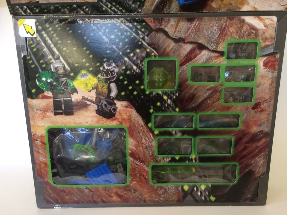 LEGO 6977 Insectoids Arachnoid Star Base 1998 - New In Sealed Box (NISB) — 第 2/4 张图片