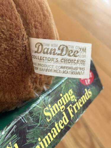 RARO-Dan Dee Peluche Canto Animato Amico Cane Natale-NOS NUOVO CON ETICHETTE-LEGGI - Foto 8 di 10