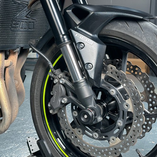 Wheel Axle Fork Crash Guard Frame Swingarm Spools Slider for KAWASAKI Z900 RS/SE - Picture 15 of 17