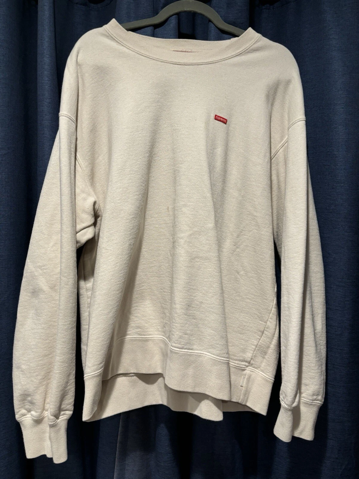 Supreme petite boîte logo col rond naturel FW21 naturel